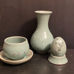 3 pcs. Korean Celadon Pottery Cracked Egg w/Pedestal /Vase/Bowl Saucer Set
